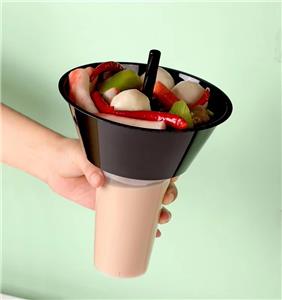 Disposable Hot Pot Snack Milk Tea Cup With Lids and Straws Fruit Salad Plastic Cup With Snack Tray 2-in-1 Snack & Drink Cup