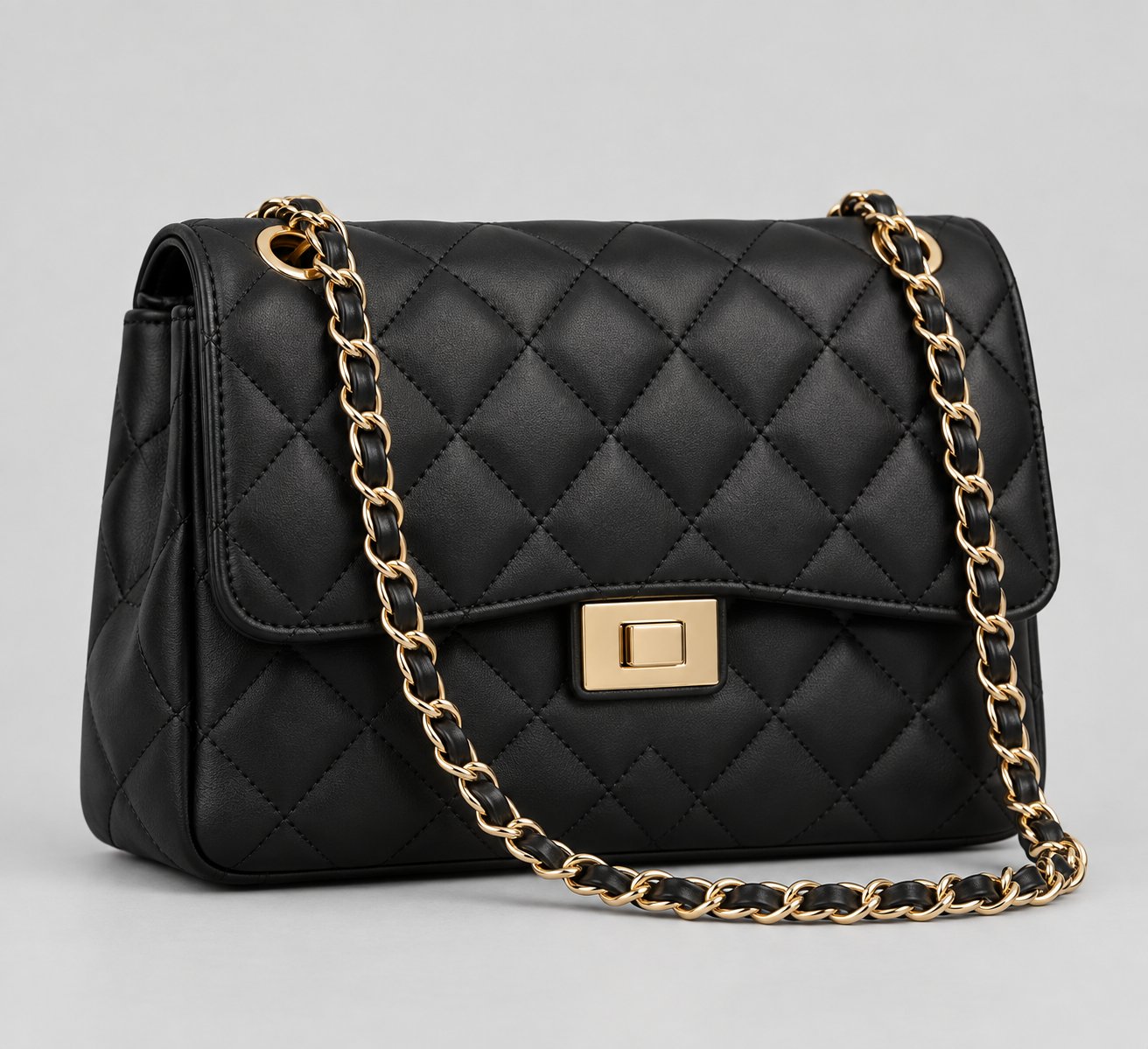 Quilted Chain Shoulder Bag