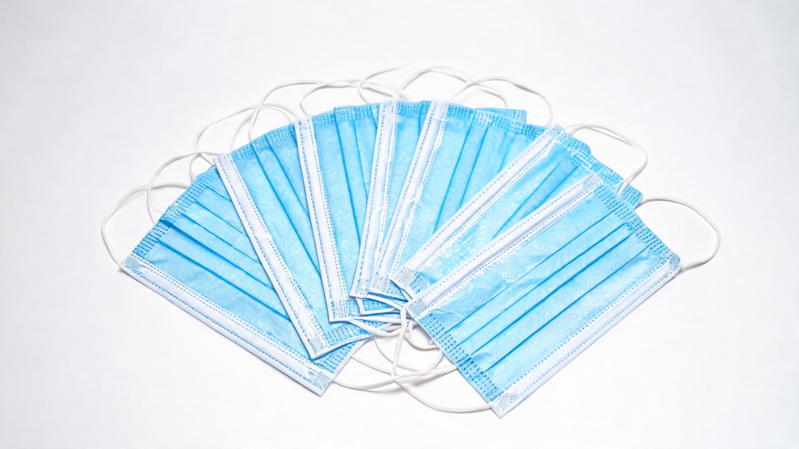 Surgical Mask Anti-Fog Blue – blue surgical mask with anti-fog PE strip, EN 14683 Type IIR, ≥98% BFE