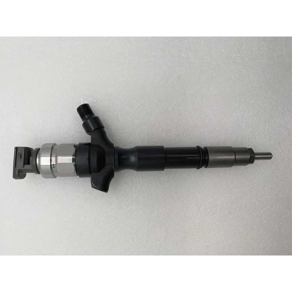 Denso Common Rail Injector 095000-8290 (295050-1550) for Isuzu Engines common rail injector