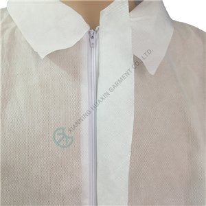 Disposable PP Coverall Dust Resistant Shirt Collar Lightweight PP Nonwoven Protective Workwear