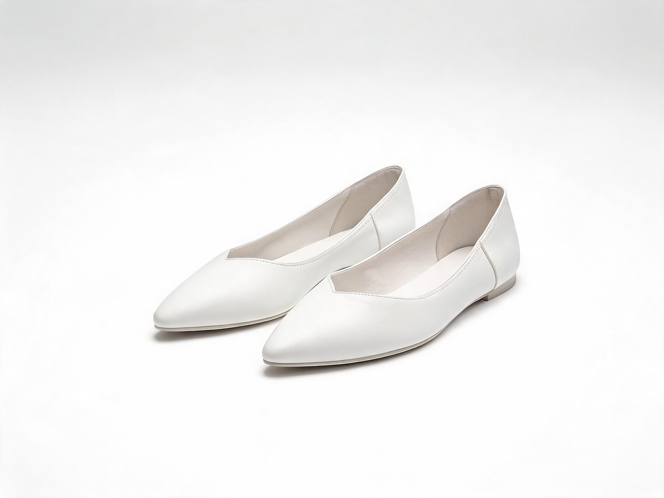 White Pointed-Toe Flats flats